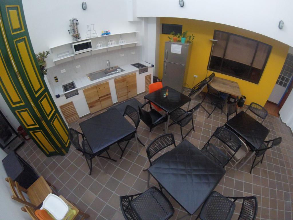 Hostal De La 57 مانيزاليس المظهر الخارجي الصورة