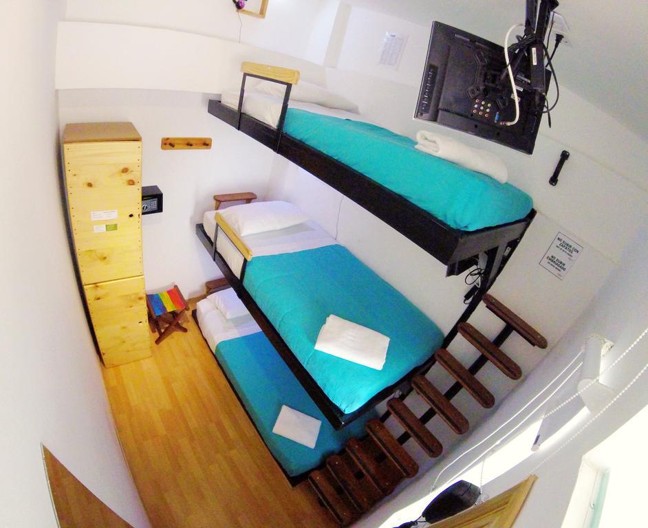 Hostal De La 57 مانيزاليس المظهر الخارجي الصورة