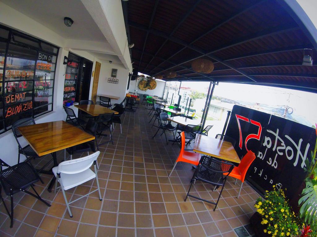 Hostal De La 57 مانيزاليس المظهر الخارجي الصورة